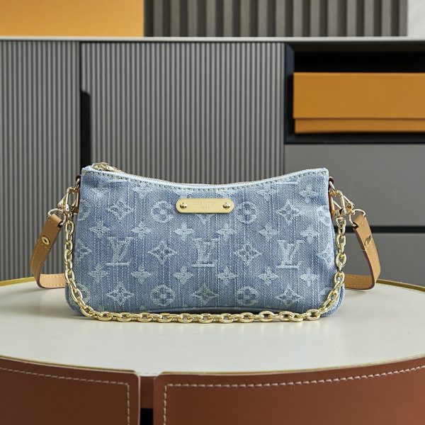 Louis Vuitton Pochette Métis Replica 1:1 in Tela Denim con Catena Dorata 1122248482 - front view