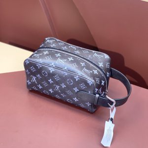Louis Vuitton Locker Dopp Kit Replica di Alta Qualità con Pelle di Lusso 1156450200 - side view